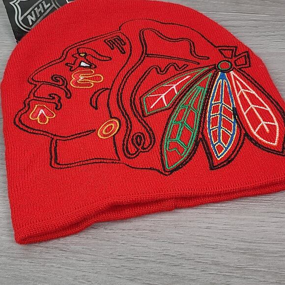Chicago Blackhawks Reebok Cuffless Knit Beanie Hat Red NHL NWT - Picture 2 of 6
